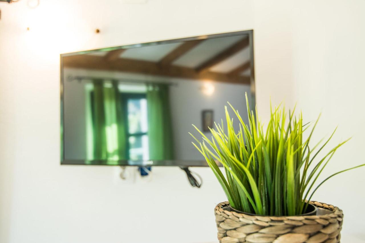 Apartments Tarragon Ugrinici エクステリア 写真